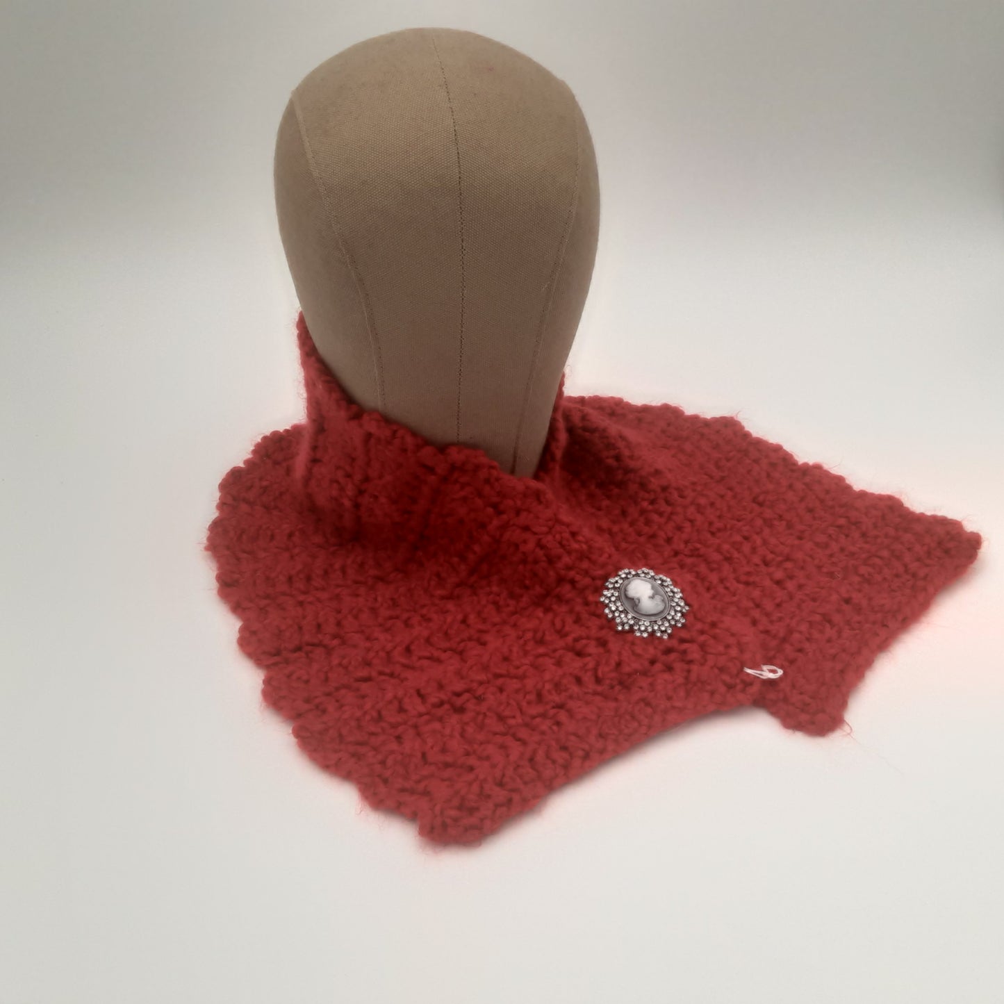 Elegant Cowl