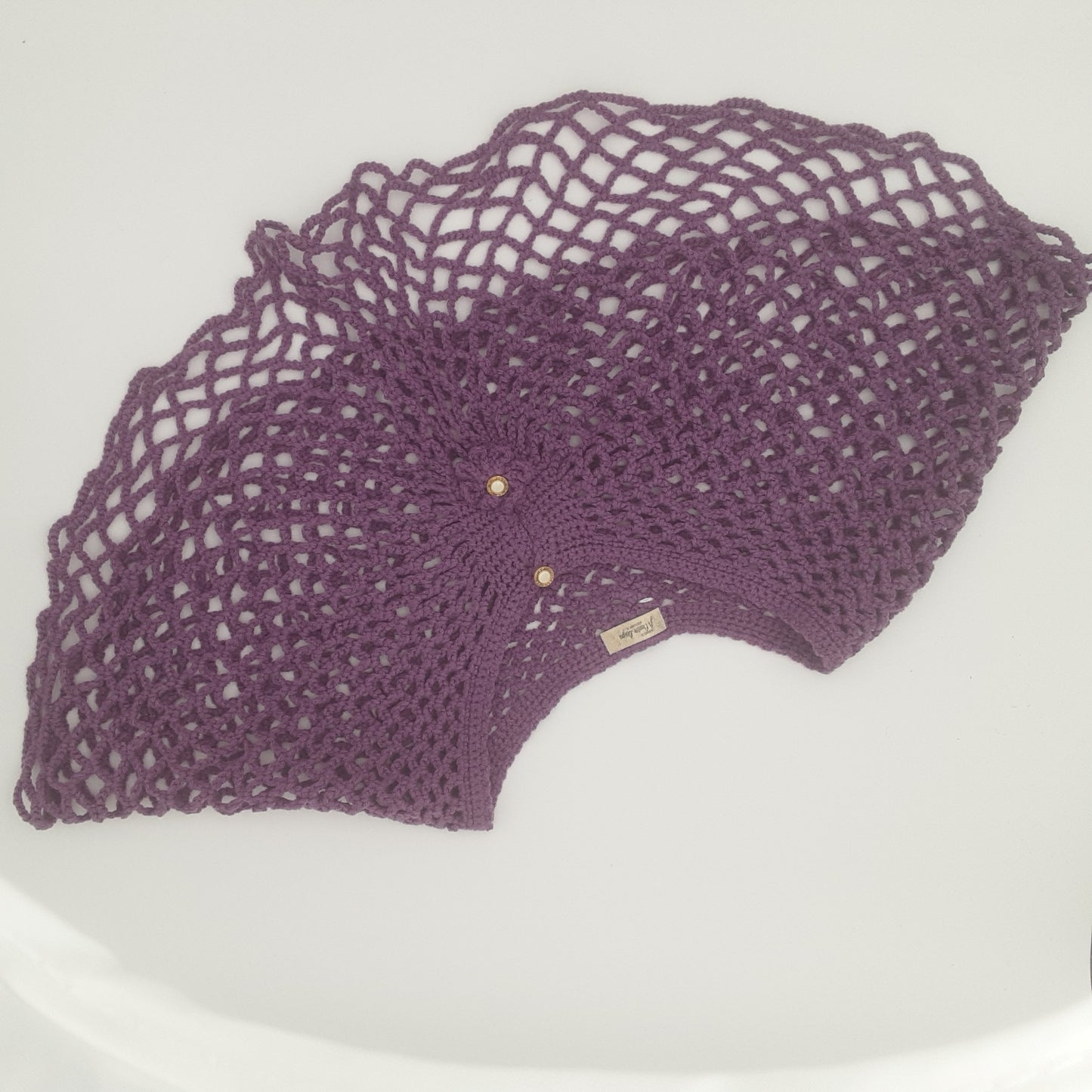 Netted Capelet