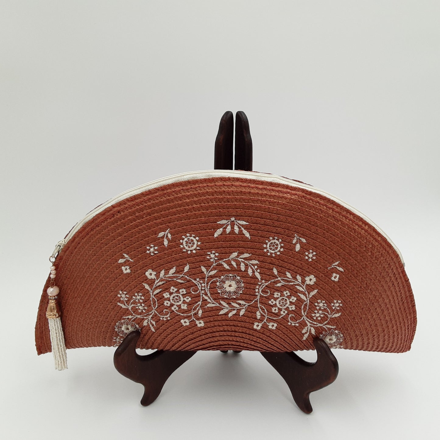 Coco & Cream Vintage Flower Clutch