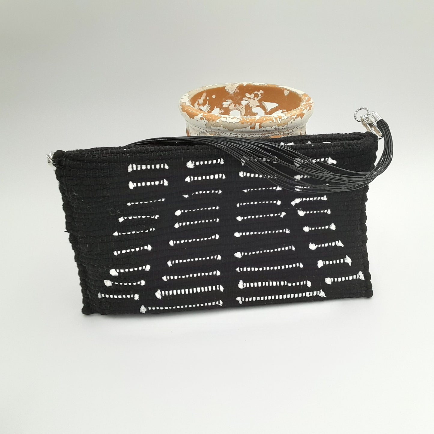 Black n White Pyramid Purse