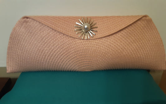 Pink Straw w/faux pearl & silver rays closure