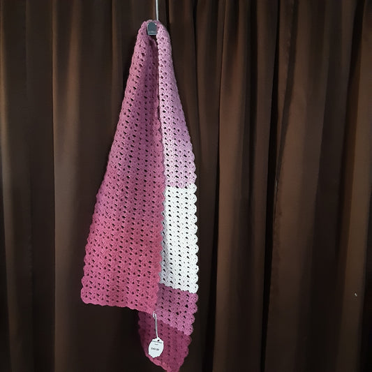 Shells/Scallops Scarf
