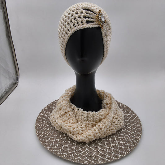Ivory Vintage Crochet Hat and Scarf Set