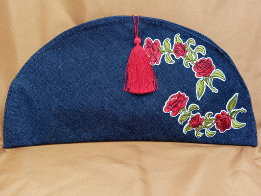 Casual Orient Clutch