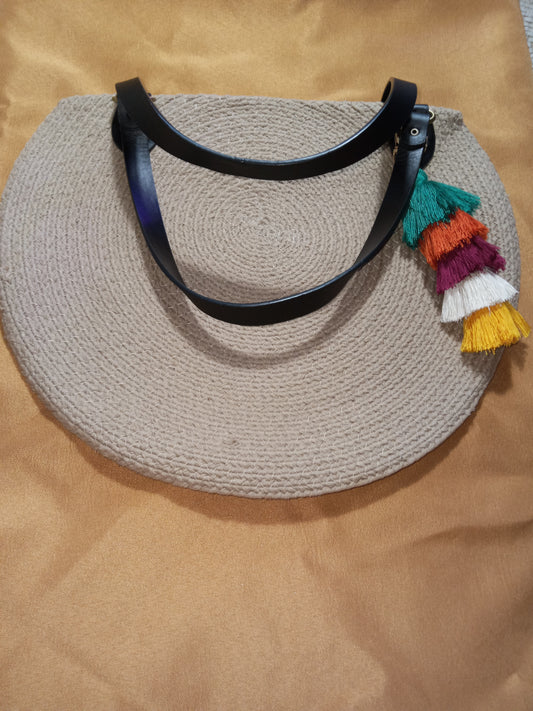 Tan Rpund-up Purse